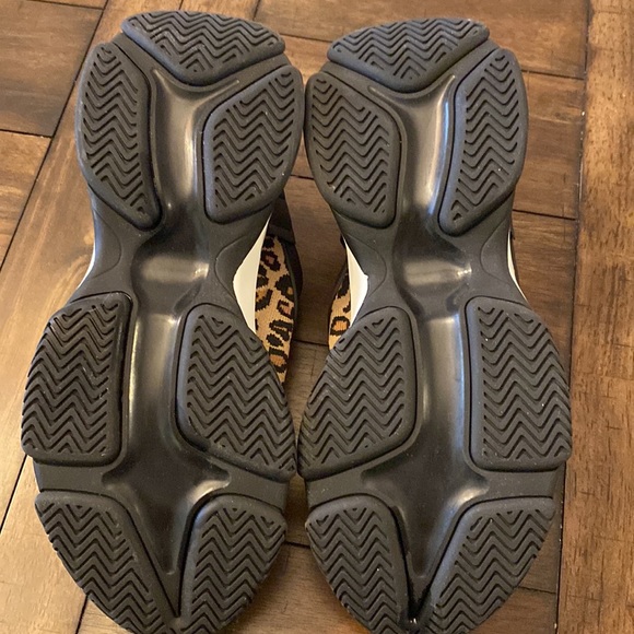 Steve Madden Animal Print Stretch Sneaker - Picture 8 of 9